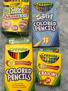 Crayola Bright Pack - Yellow, Blue, Green, Purple